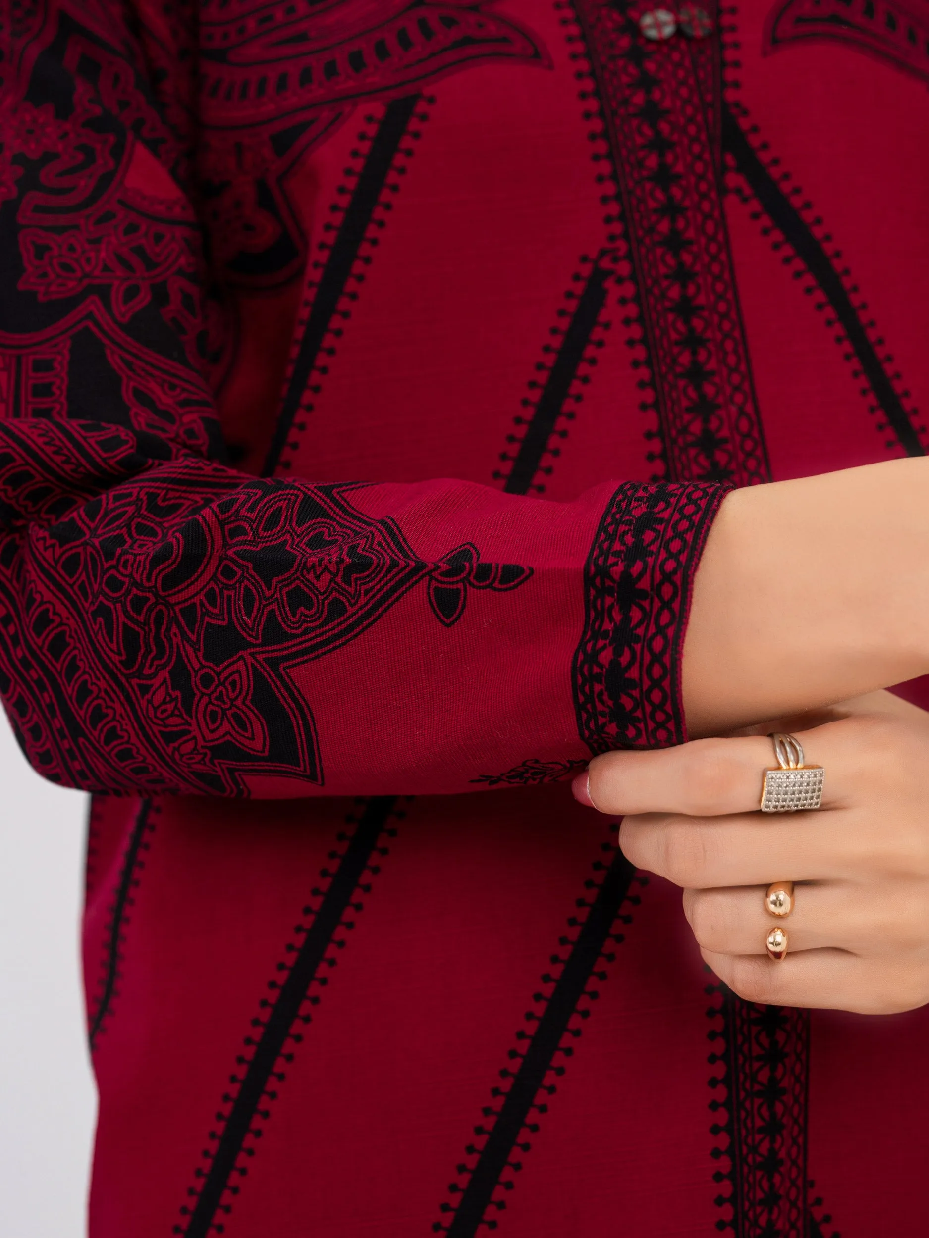 2 Piece Khaddar Suit-Embroidered(Pret)