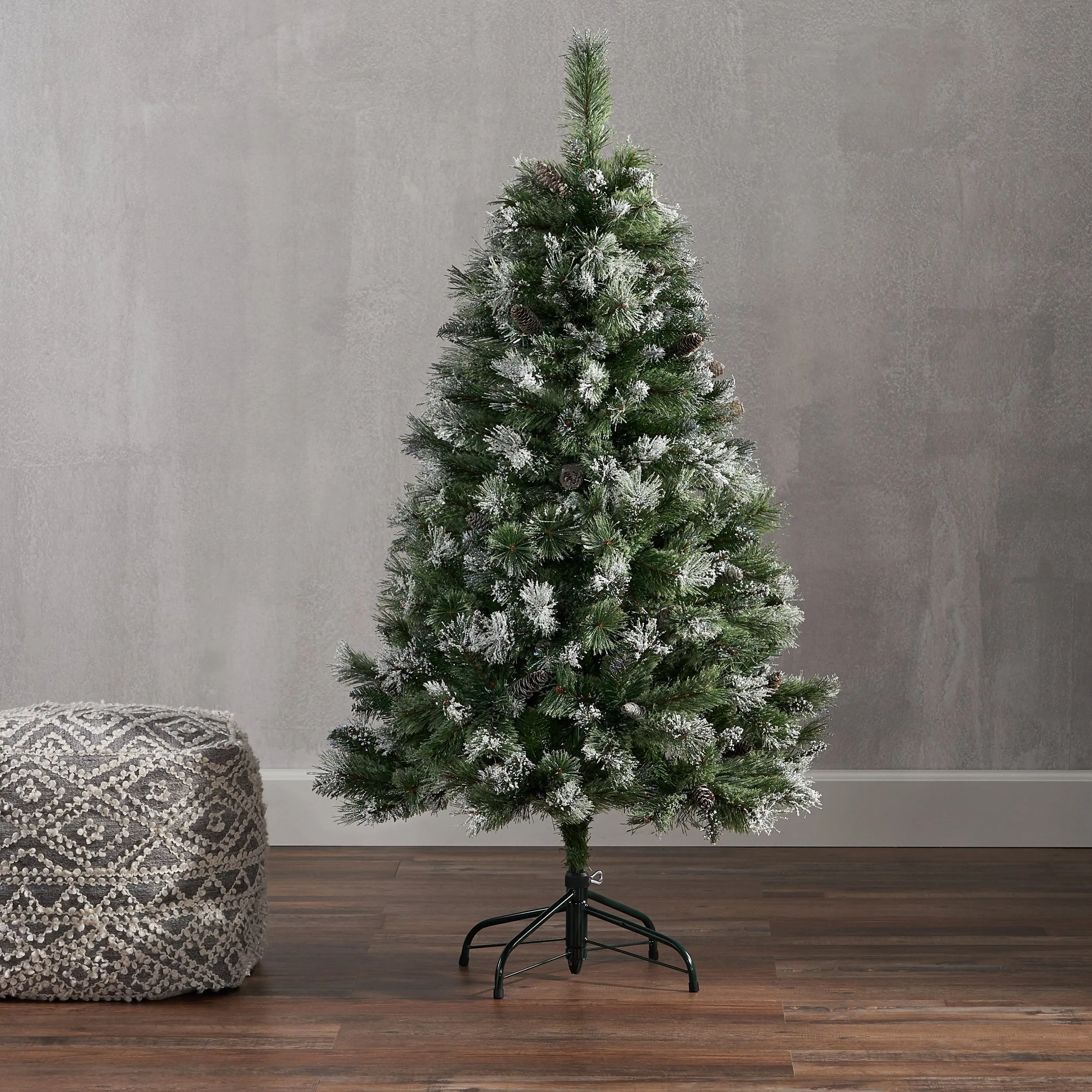 4.5-foot Cashmere Pine and Mixed Needles Hinged Artificial Christmas Tree with Snow and Glitter Branches and Frosted Pinecones - NH933703