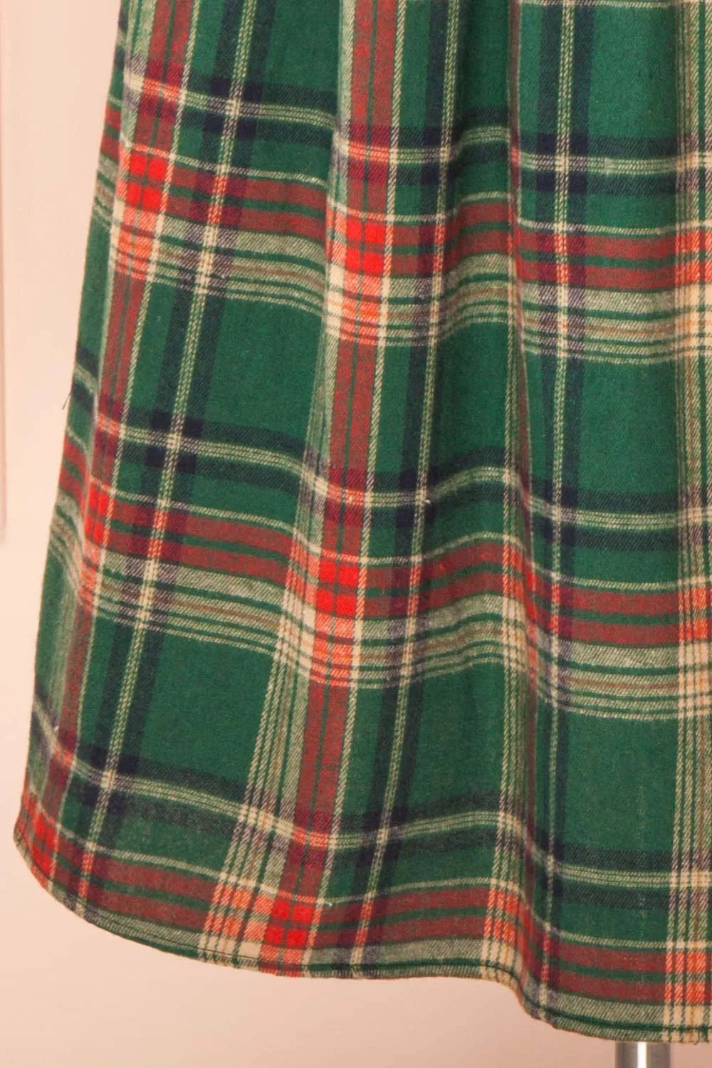Arellia Green | Plaid Flannel Midi Dress