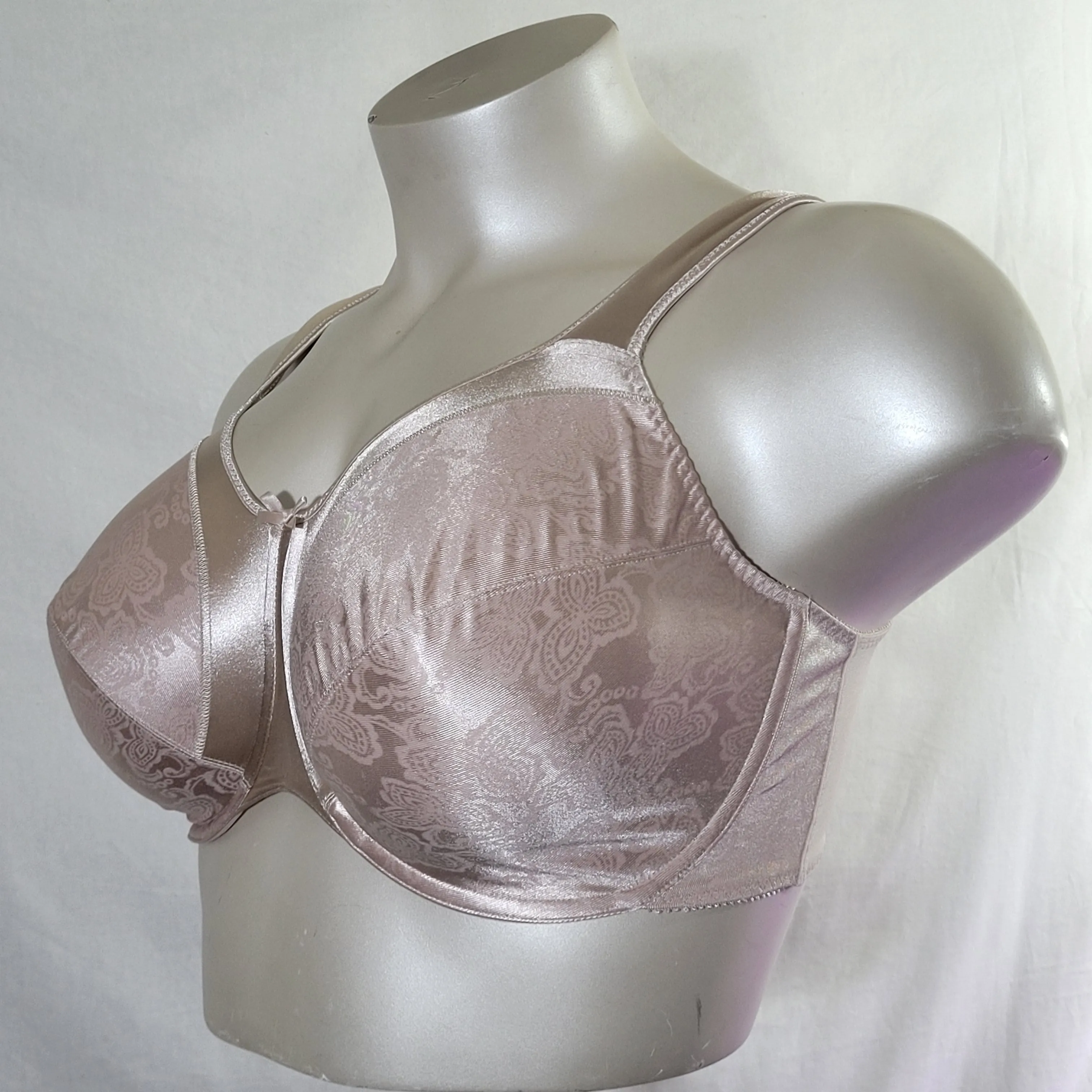 Bali 3562 Satin Tracings Underwire Bra 42DD Nude NEW WITH TAGS