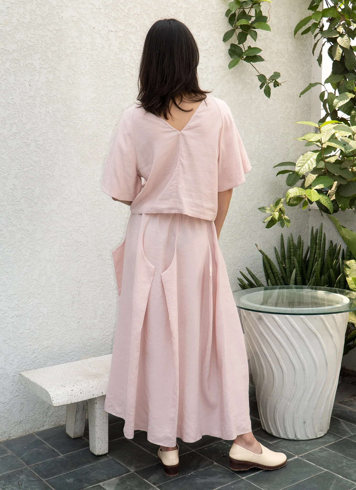 Cloud Raglan Sleeve V Back Top in Pink Rose