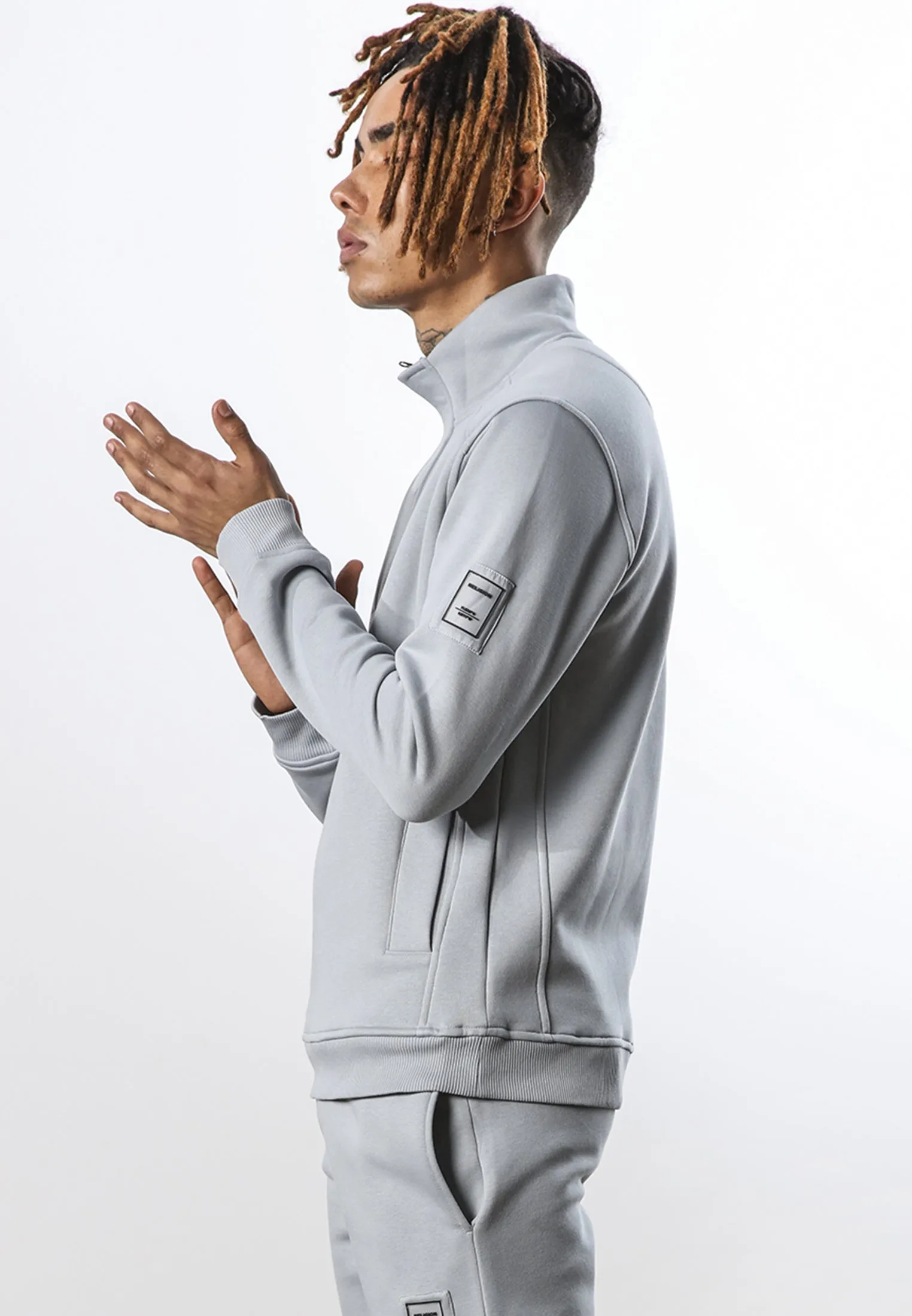 ENDURANCE HALF ZIP STEEL GREY