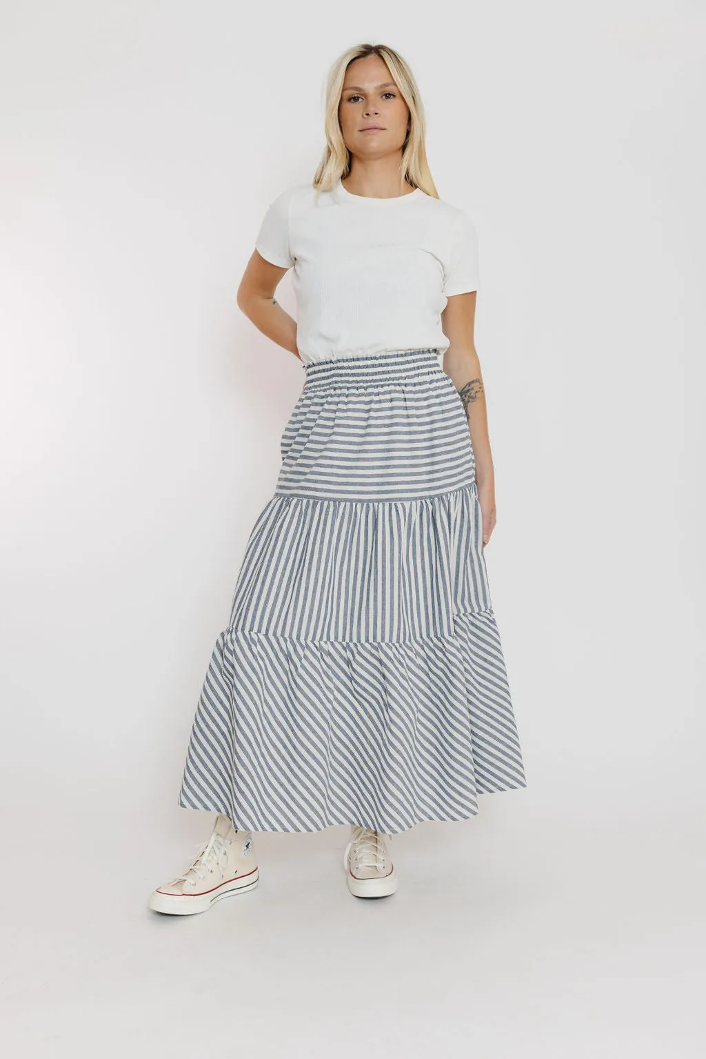 Nara Skirt in White/Navy