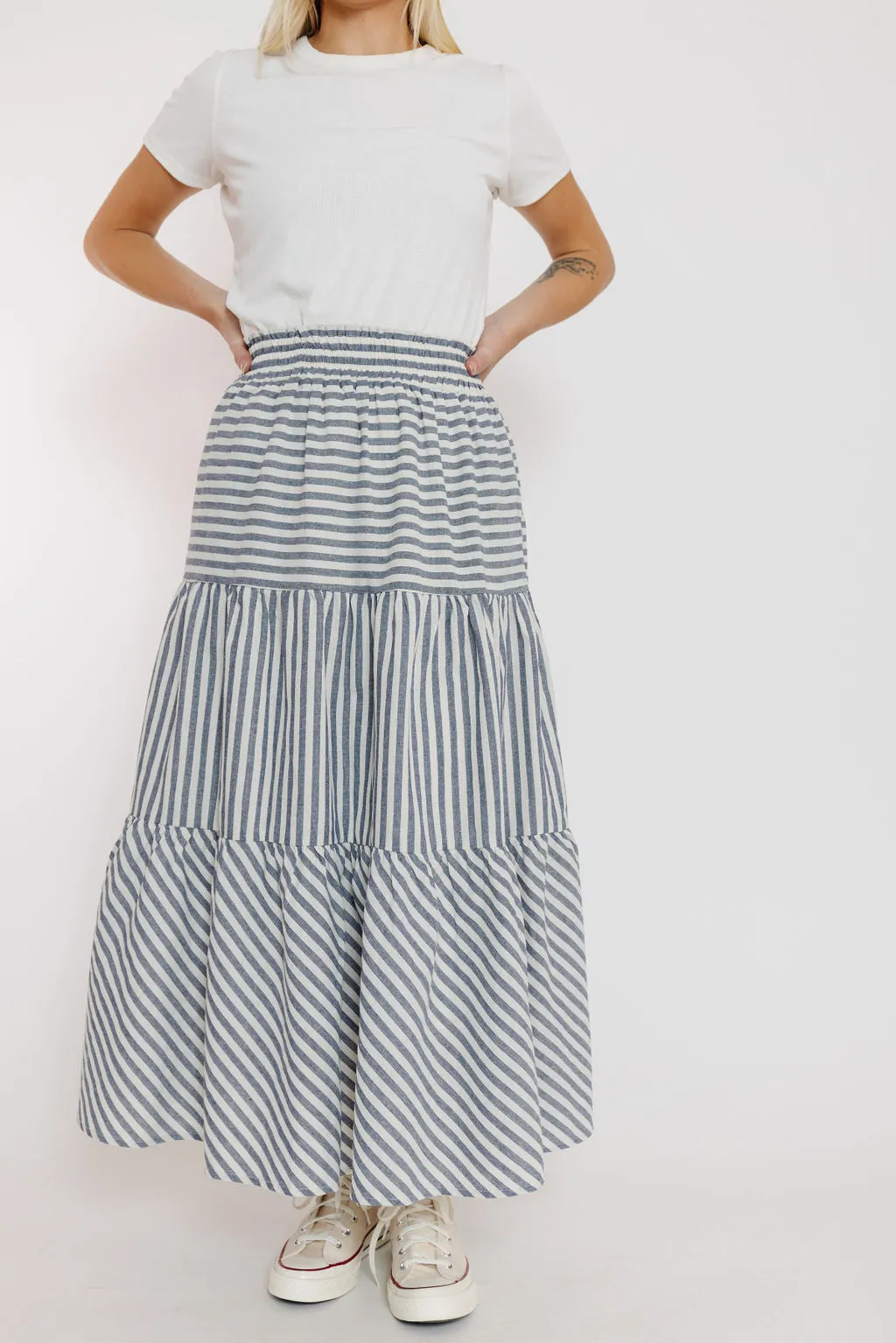 Nara Skirt in White/Navy